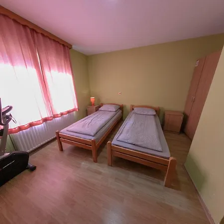 Apartments Crvena Jabuka Kljuc Exterior foto