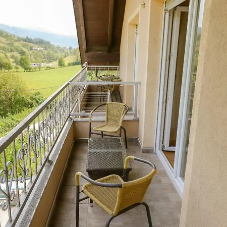 Apartments Crvena Jabuka Kljuc Exterior foto