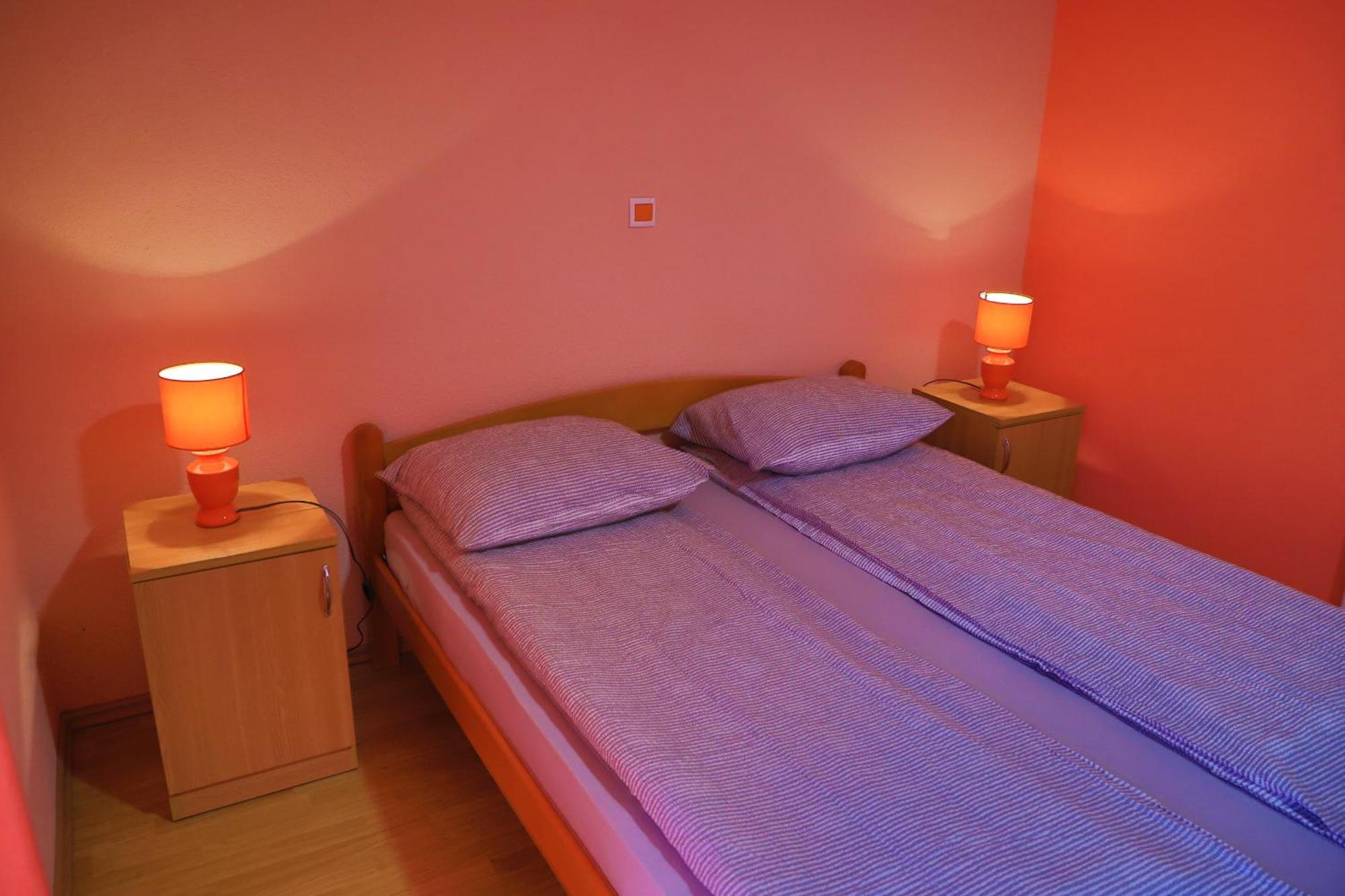Apartment Crvena Jabuka *