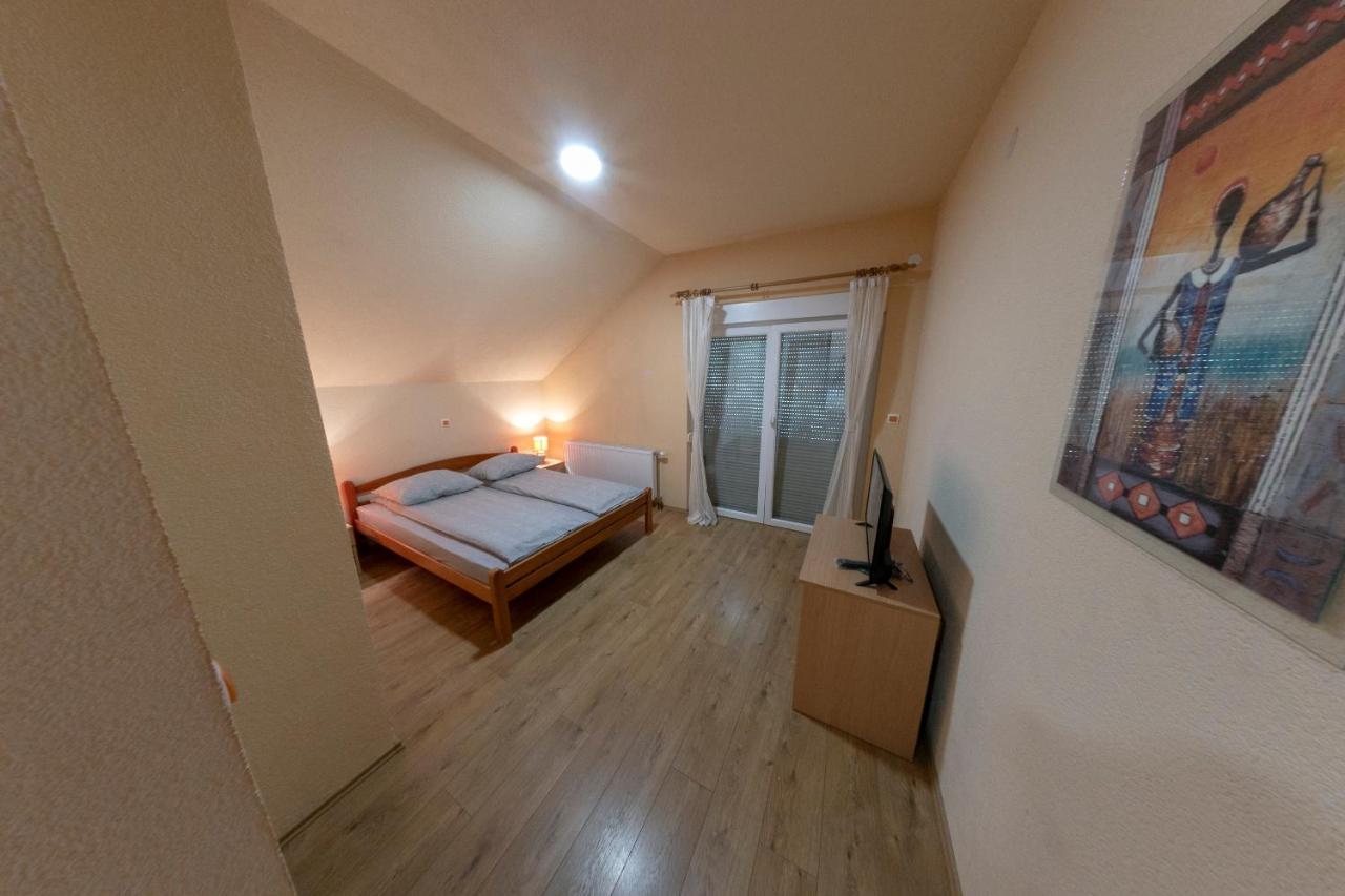Apartment Crvena Jabuka Kljuc