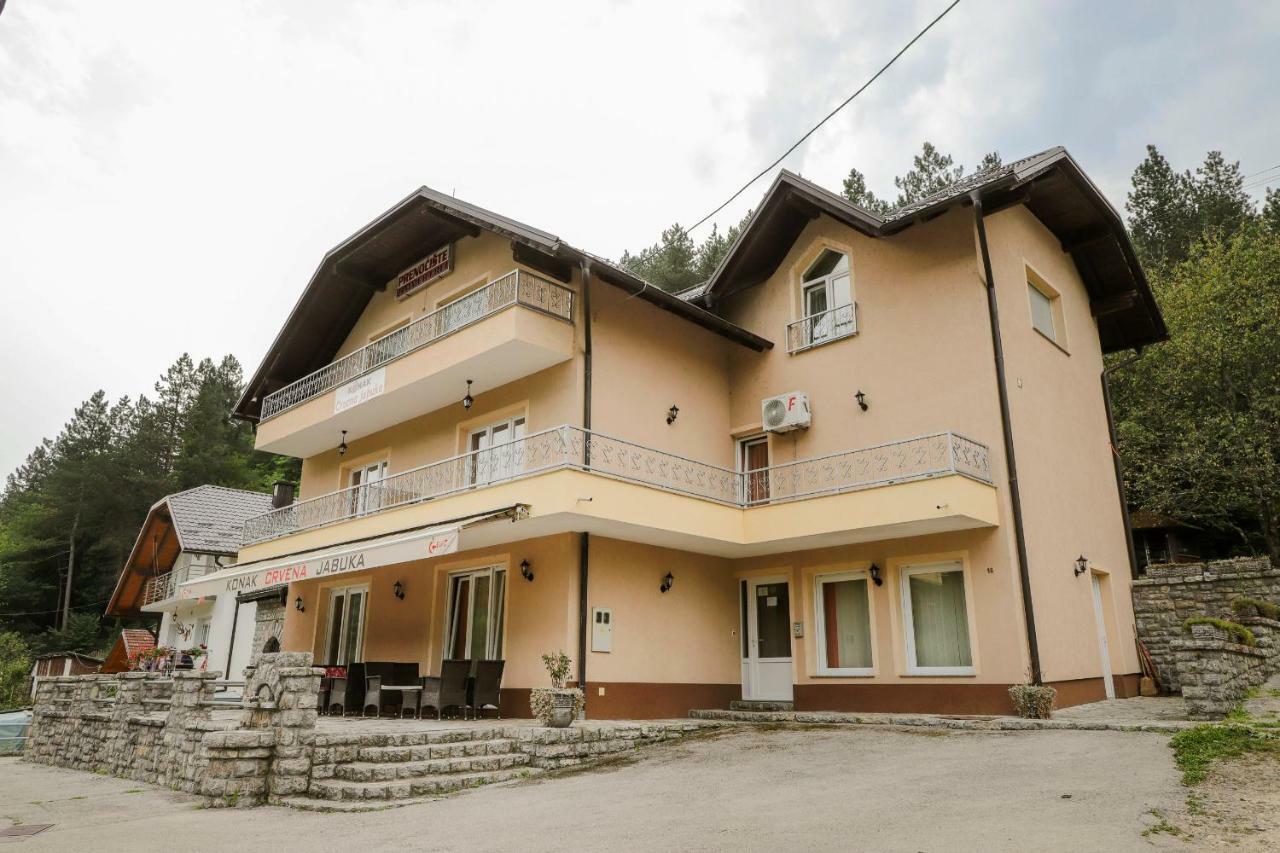 Crvena Jabuka Apartment Kljuc
