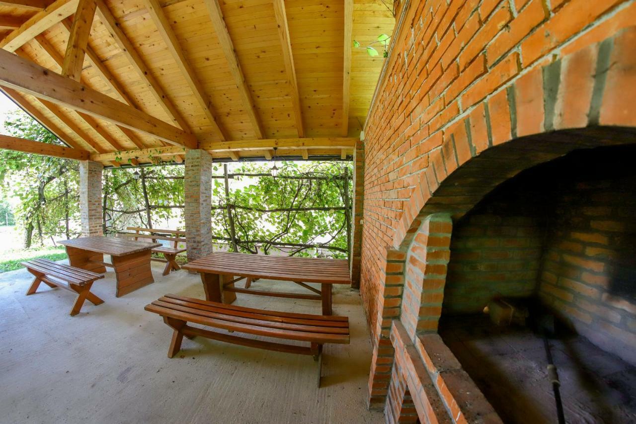 Crvena Jabuka Apartment